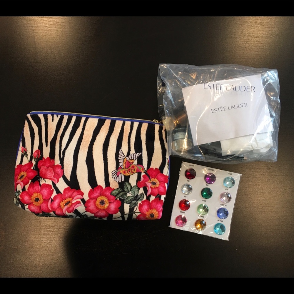 Estee Lauder Cosmetic Bag + Beauty Samples